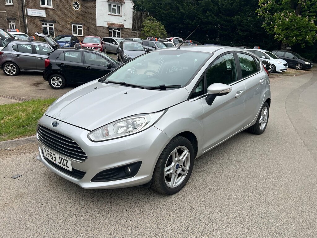 Ford Fiesta 1.25 Zetec Hatchback Euro 5 82 Silver