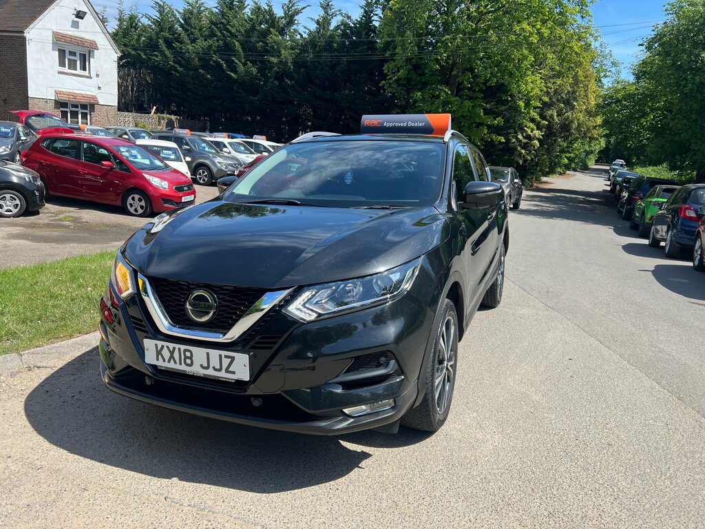 Nissan Qashqai 1.6 Dig-t N-connecta Suv Euro 6 Black
