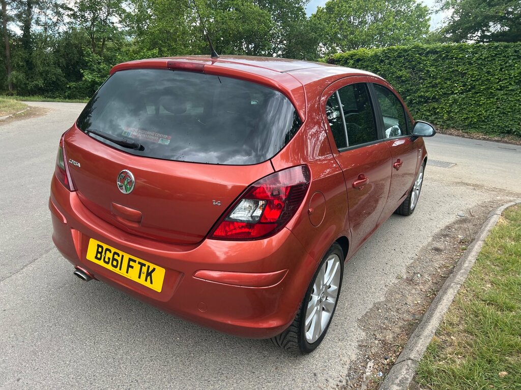 Vauxhall Corsa 1.4 16V Sxi Hatchback Wide Ratio BG61FTK Orange #4