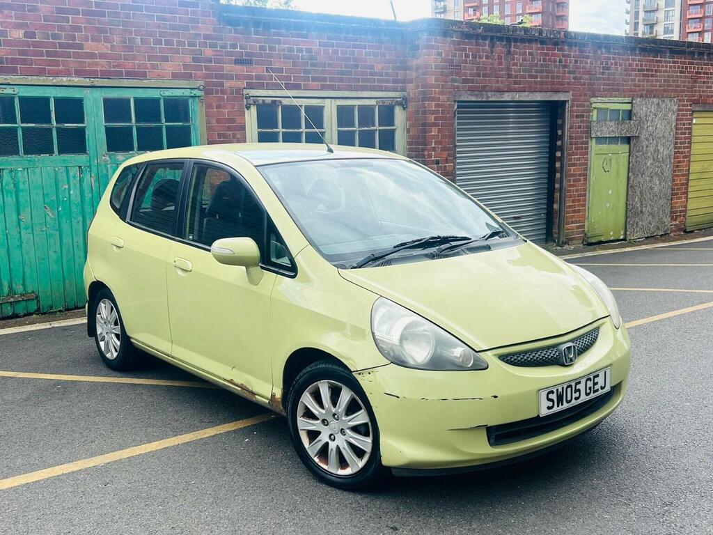 Honda Jazz 1.4 I-dsi Se Cvt-7 Green