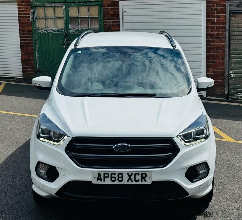 Ford Kuga 2.0 Tdci St-line Powershift Euro 6 AP68XCR White #4