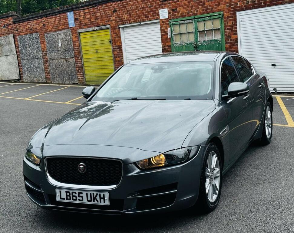 Jaguar XE 2.0D Prestige Euro 6 Ss LB65UKH Grey #6