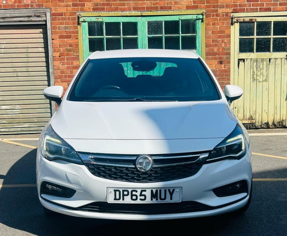 Vauxhall Astra 1.6 Cdti Blueinjection Sri Nav Euro 6 White #3