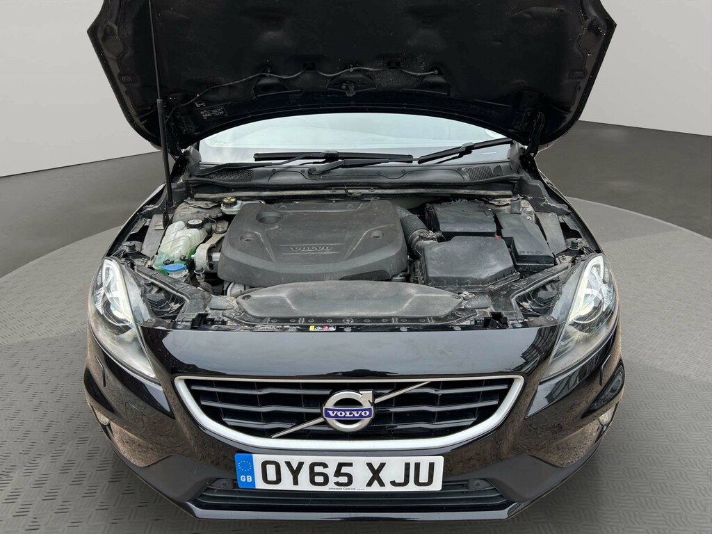 Volvo V40 R-design Luxury Nav D4 OY65XJU  #2