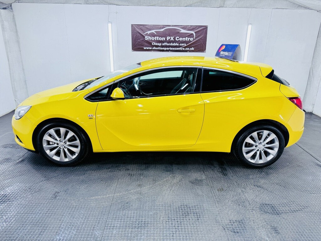 Vauxhall Astra GTC 1.4 T Sri Yellow #2