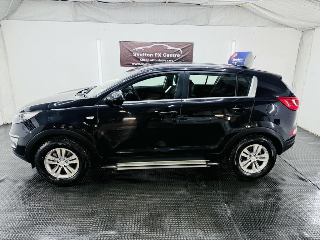 Kia Sportage 1.7 Crdi Ecodynamics 1 SP13NSV Black #2