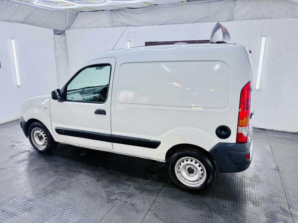 Renault Kangoo Authentique Dci 5-Door Grey #19