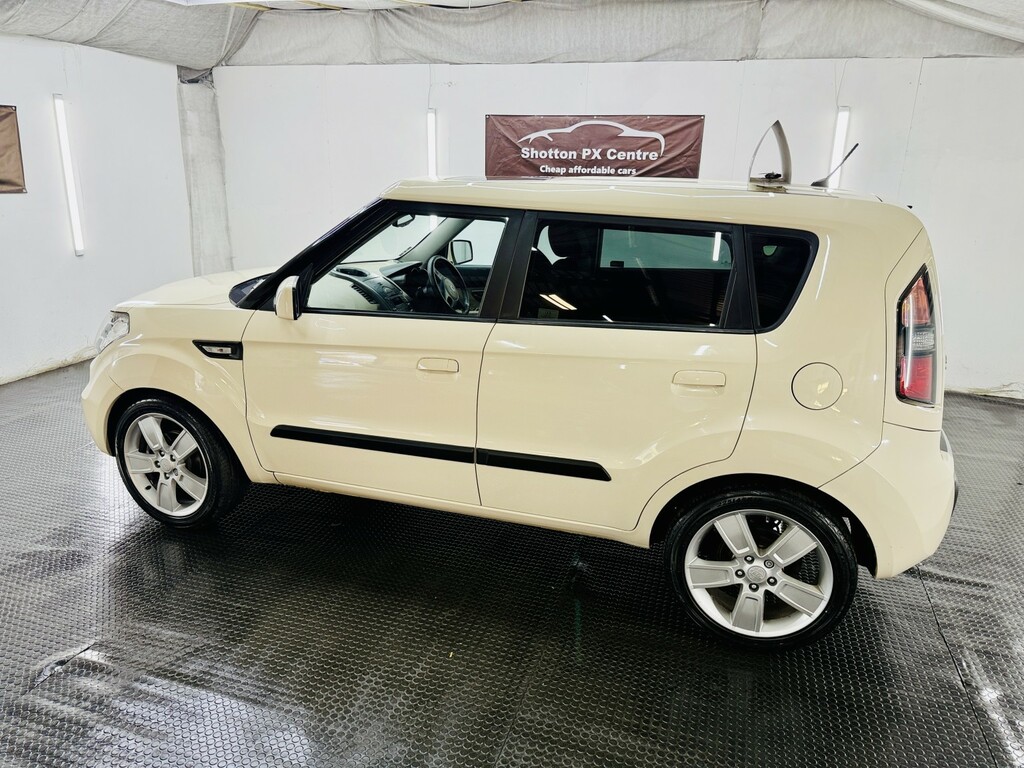 Kia Soul 1.6 Crdi Shaker Beige #3