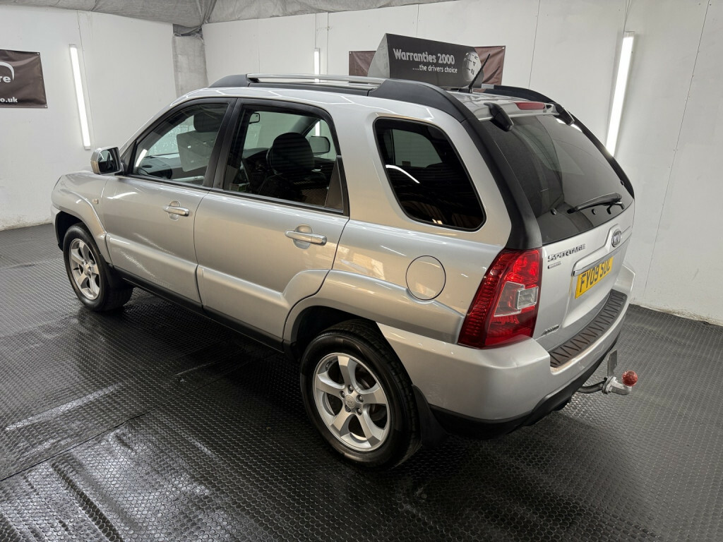 Kia Sportage Xe Black #23