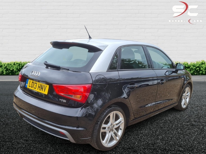 Audi A1 Sportback Tfsi S Line LO13HNV Black #3