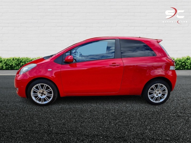 Toyota Yaris Vvt-i Sr KY11YOL Red #6
