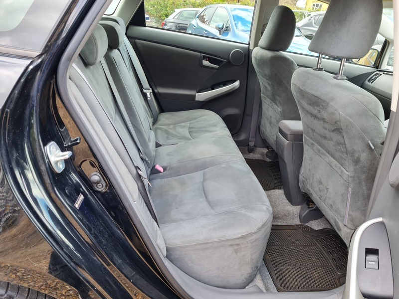 Toyota Prius T3 Black #26