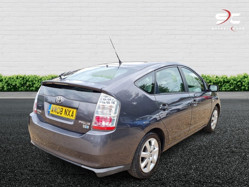 Toyota Prius Vvt-i T Spirit Grey #4