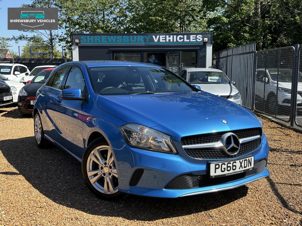 Mercedes-Benz A Class 1.6 A160 Sport Executive Hatchback Ma PG66XDN Blue #4
