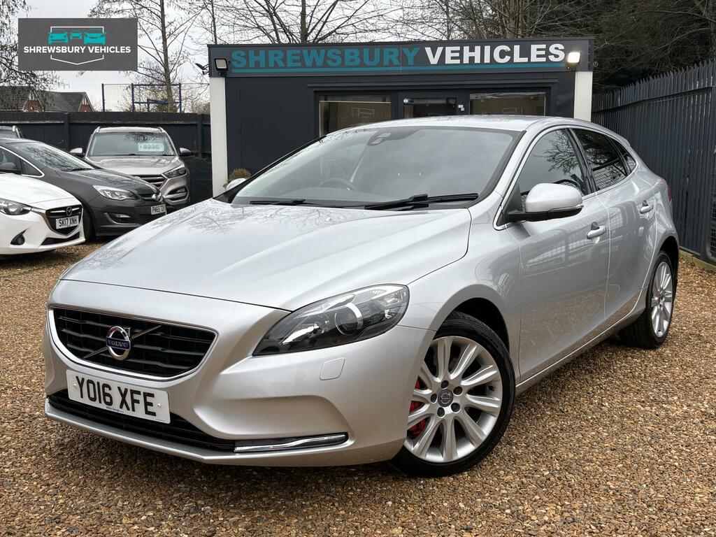 Volvo V40 2.0 D2 Se Lux Nav Hatchback Euro 6 Silver