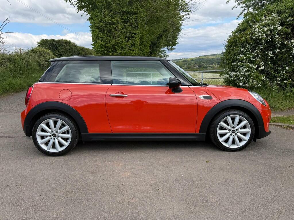 Mini Hatch Hatchback 1.5 Cooper Classic Euro 6 Ss 201 BW68LFY Orange #3