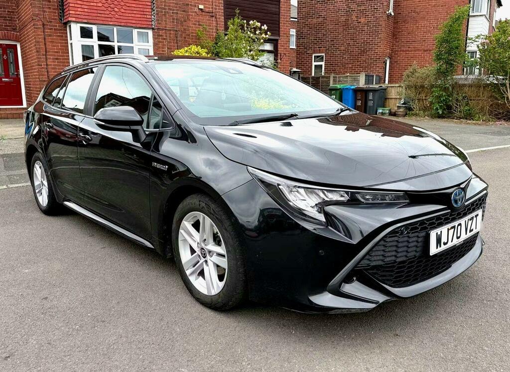 Toyota Corolla 1.8 Vvt-h Icon Tech Touring Sports Cvt Euro 6 Ss Black