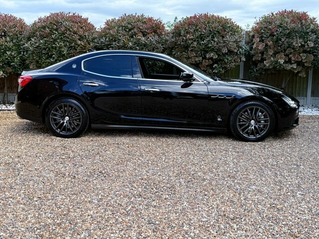 Maserati Ghibli 2015 3.0D V6 Saloon Zf Euro 5 Ss 27 Black #4