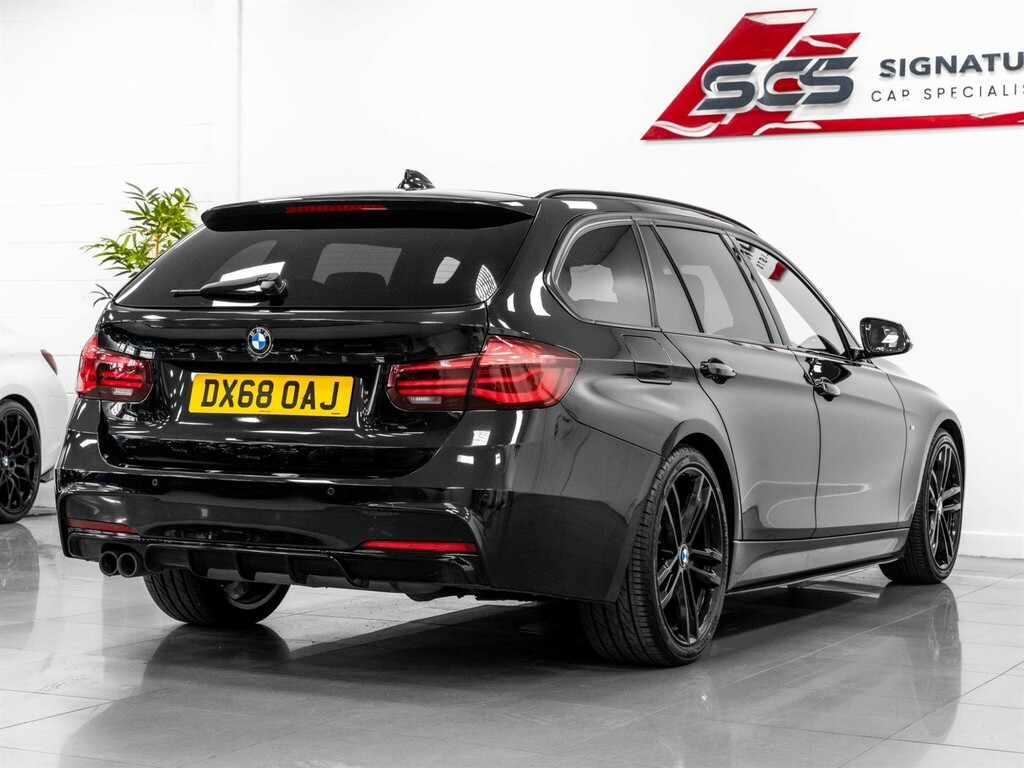 BMW 3 Series Estate DX68OAJ Black #4