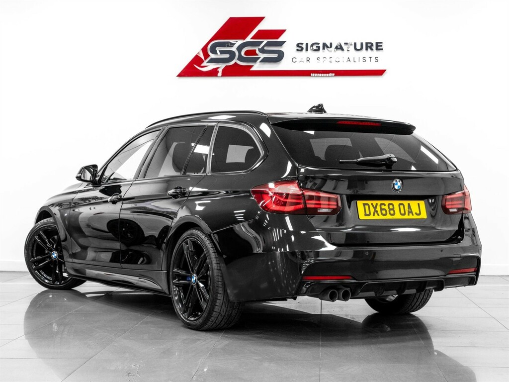 BMW 3 Series Estate DX68OAJ Black #3