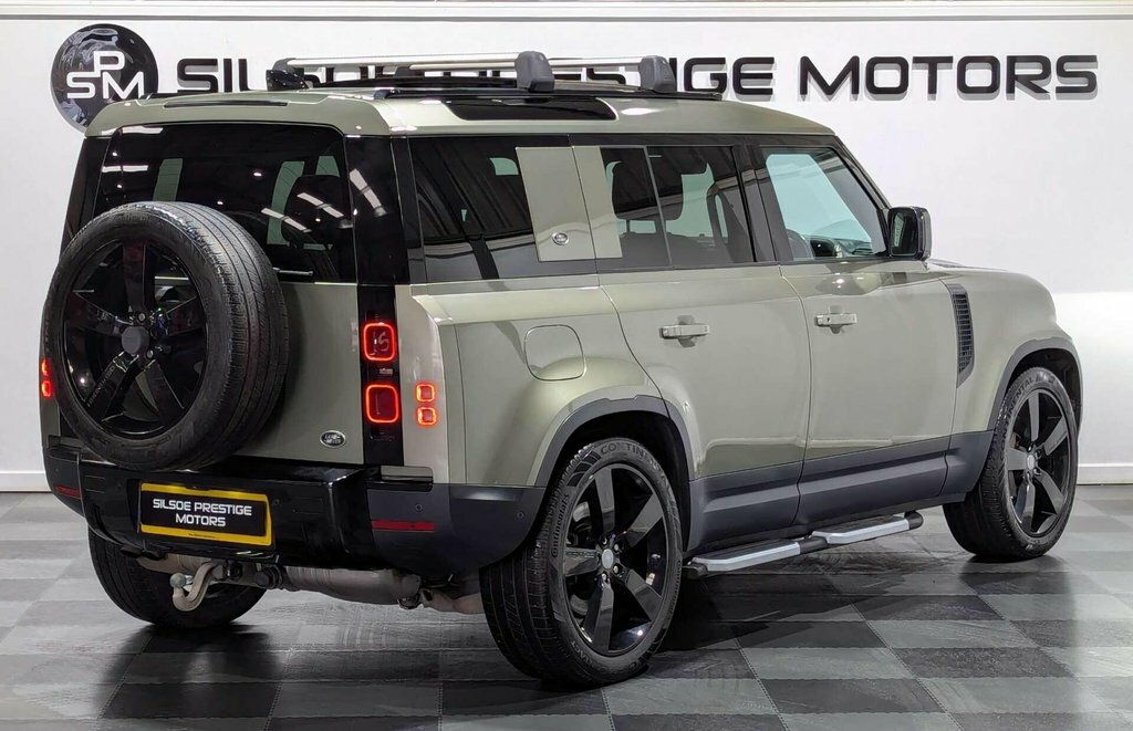 Land Rover Defender For Sale In Bedford LJ70YJW Green #3