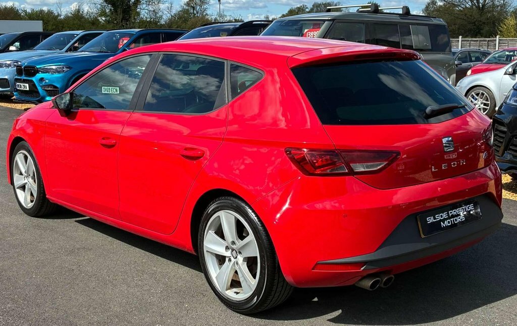Seat Leon For Sale In Bedford Red #5