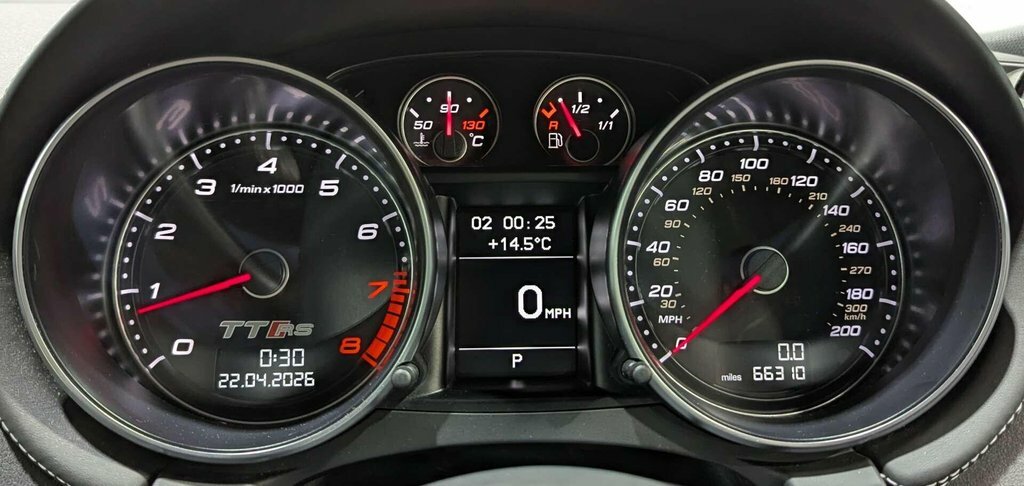 Audi TT RS Convertible Black #28