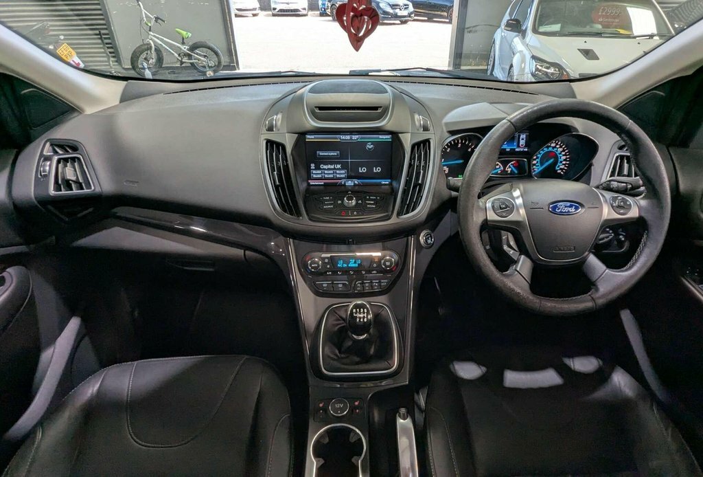 Ford Kuga White #25