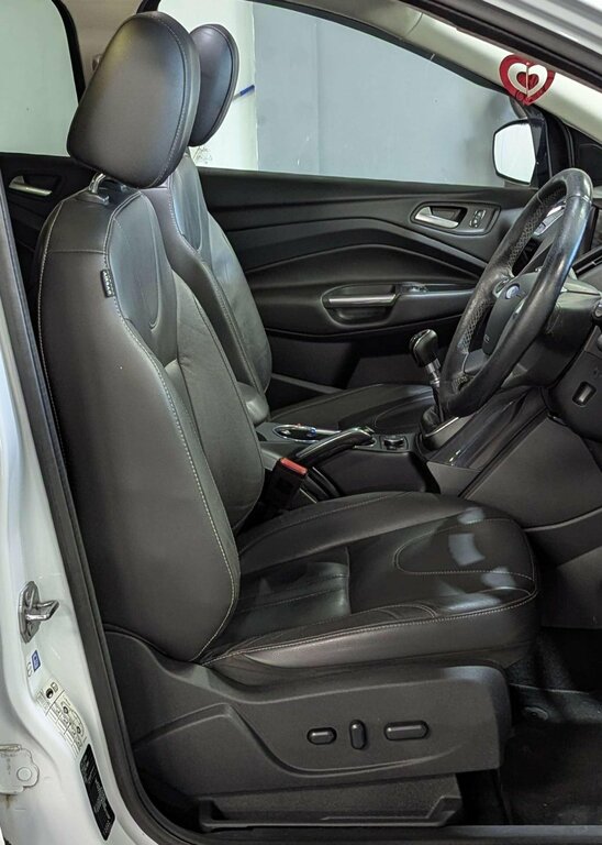 Ford Kuga White #14