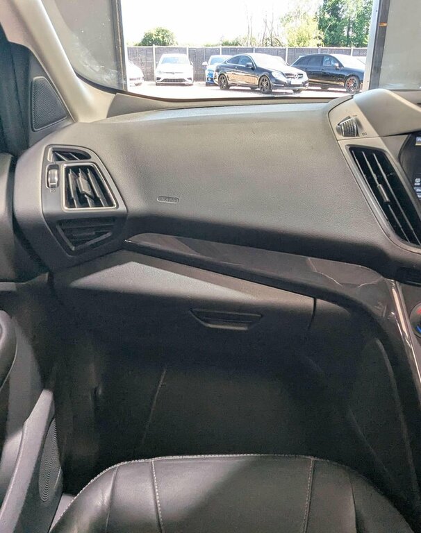Ford Kuga White #24