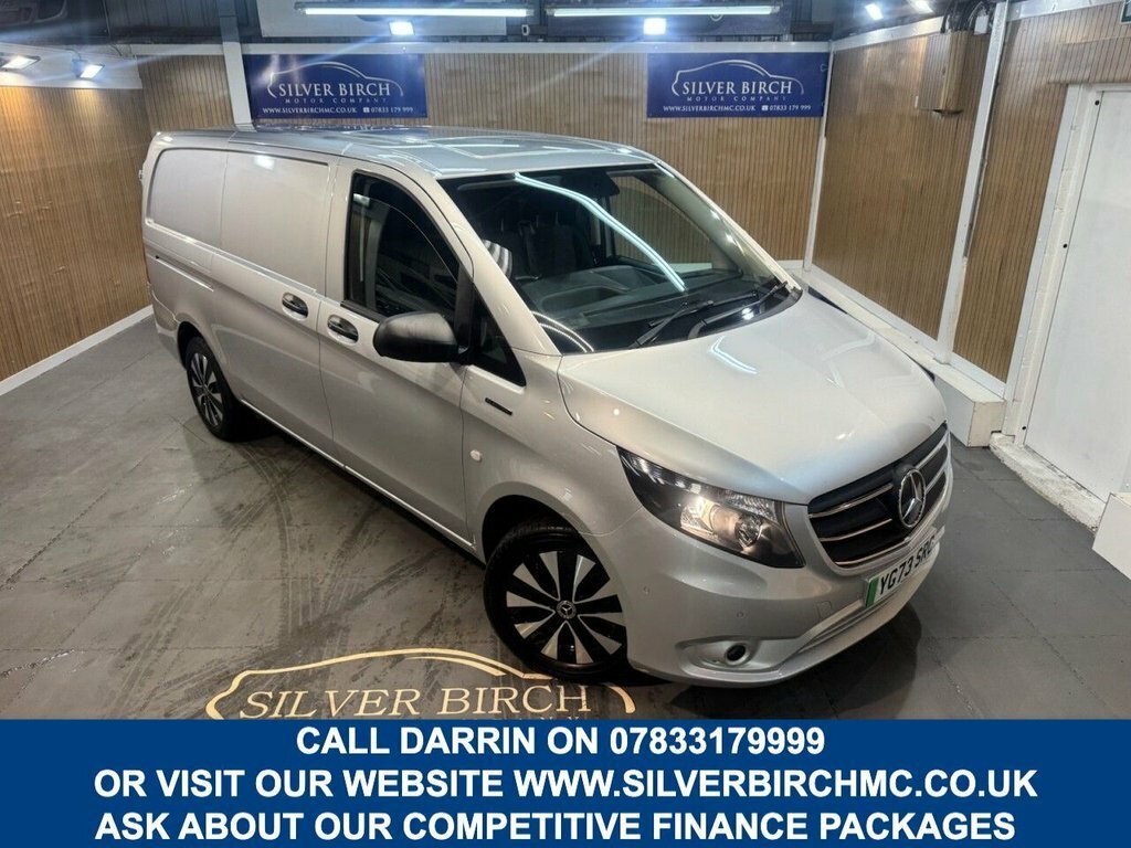 Mercedes-Benz eVito 100Kwh Premium Tourer Double Cab Silver #25