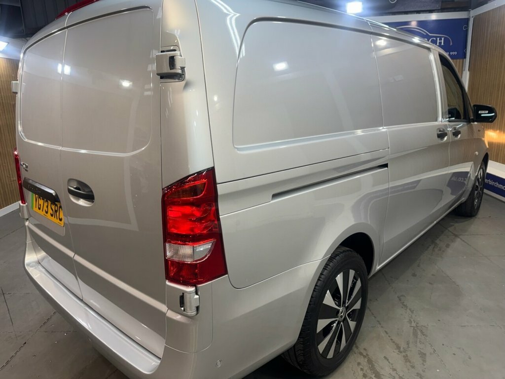 Mercedes-Benz eVito Mpv Silver #6