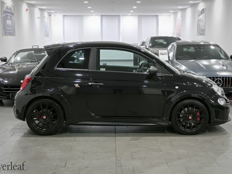 Abarth 695 2024 24 Abarth 695 1.4 T-jet 180 Competizione Black #3