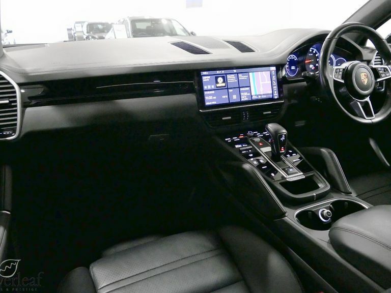 Porsche Cayenne 2019 19 Porsche Cayenne V6 Tiptronic S DG19XFJ Black #6
