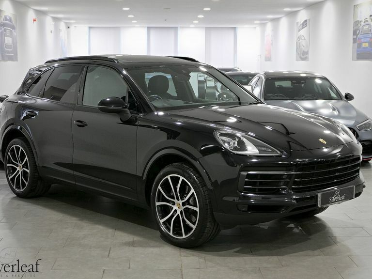 Porsche Cayenne 2019 19 Porsche Cayenne V6 Tiptronic S Black