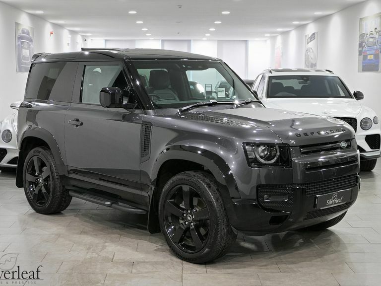 Land Rover Defender 90 2024 74 Land Rover Defender 90 D250 X-dynamic Hse Grey