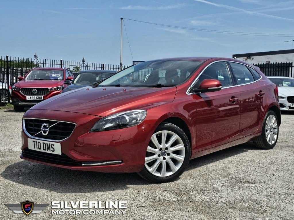 Volvo V40 2L Se Lux Nav T10DMS Red #3