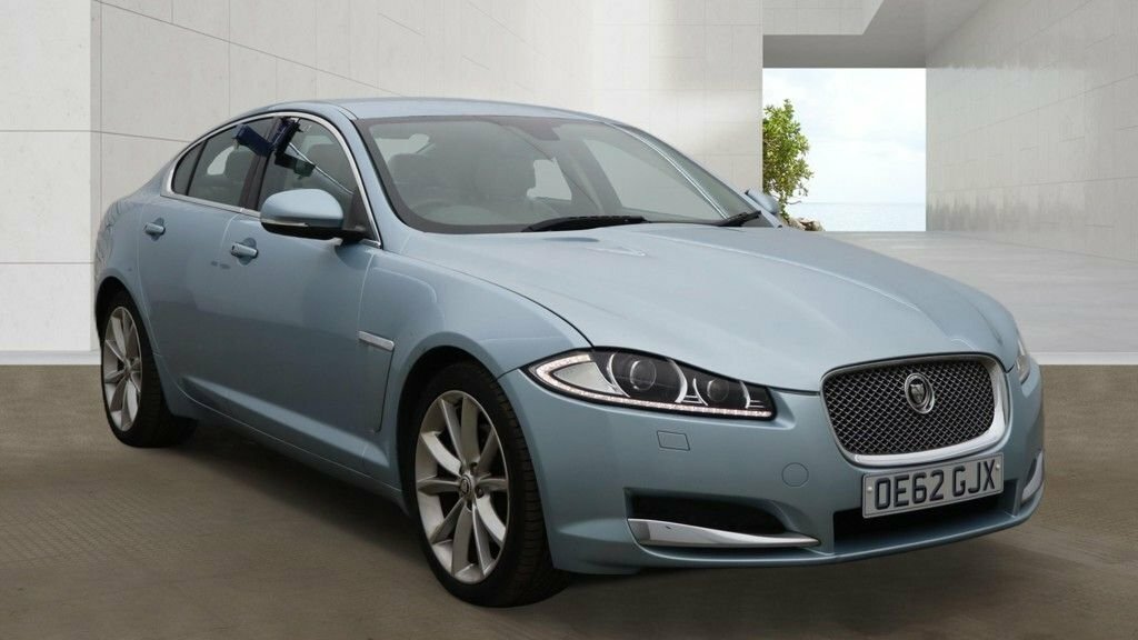 Jaguar XF 2.2L Premium Luxury Blue