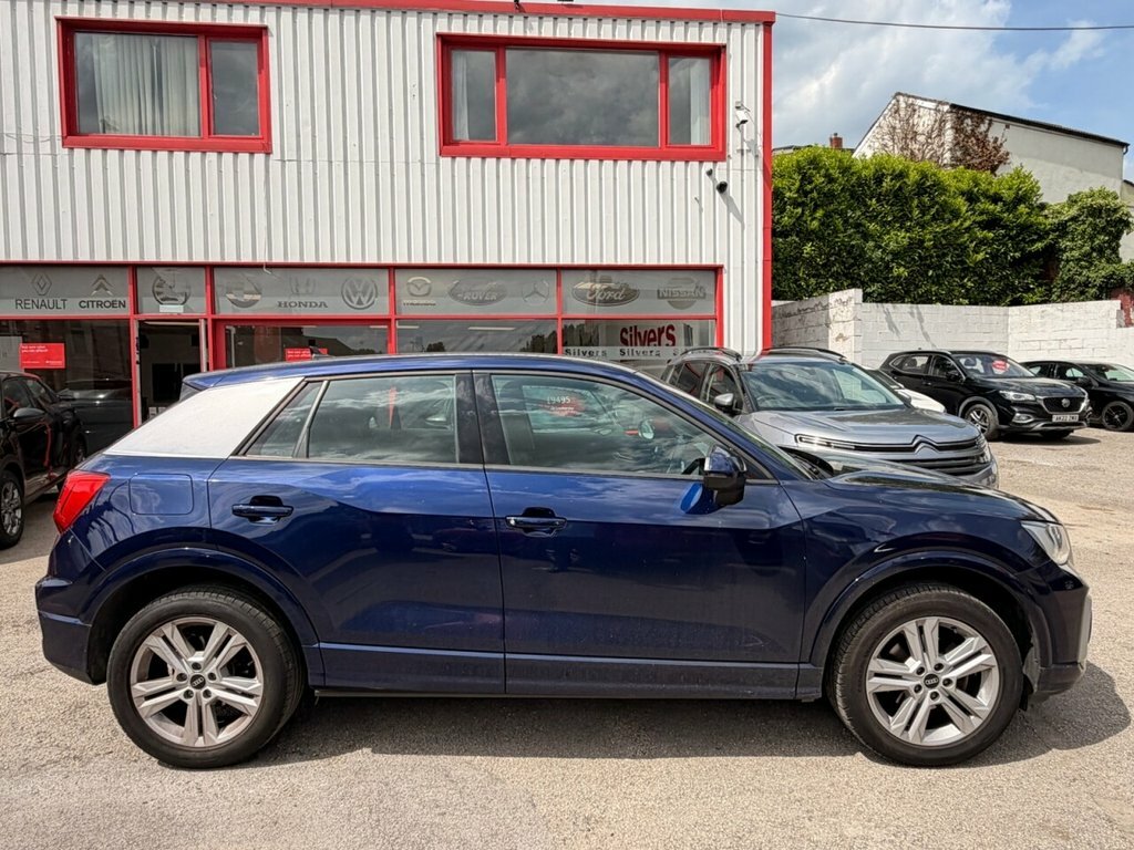 Audi Q2 1L Sport NJ21PCF Blue #5