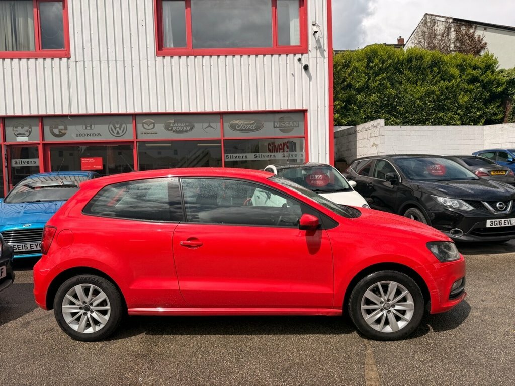 Volkswagen Polo 1L Se SW15NSU Red #5