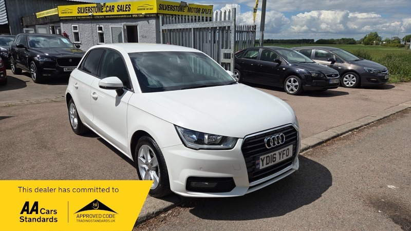 Audi A1 Sportback Tfsi Se White
