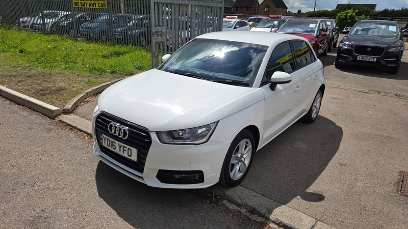 Audi A1 Sportback Tfsi Se YD16YFO White #6