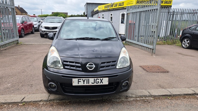 Nissan Pixo N-tec Black #2
