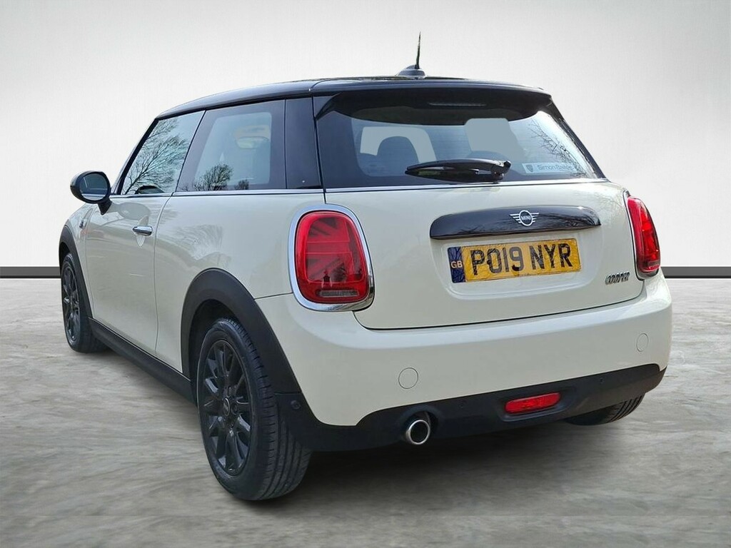 Mini Hatch 1.5 Cooper Classic Euro 6 S S PO19NYR White #5