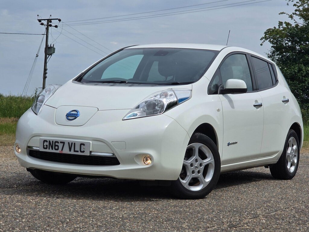 Nissan Leaf 30Kwh Acenta White #2