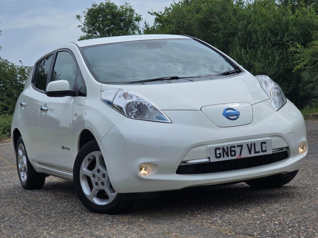 Nissan Leaf 30Kwh Acenta White