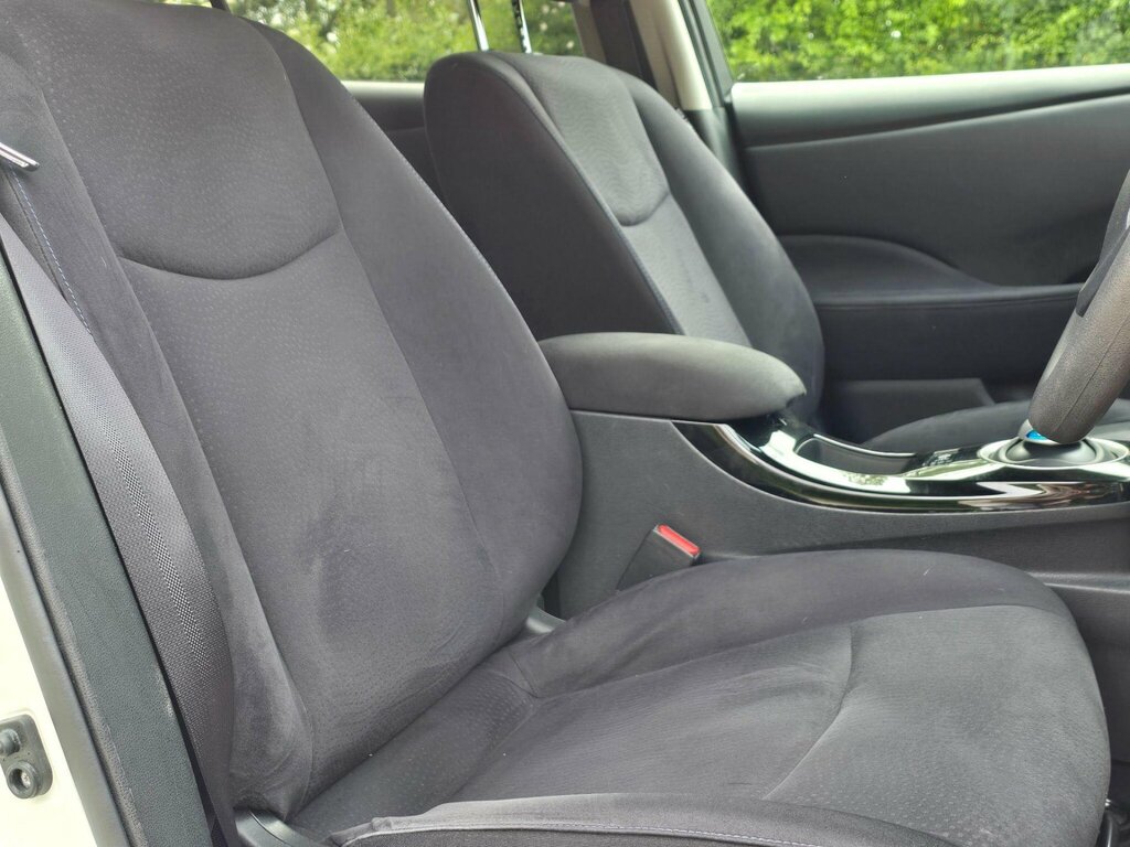 Nissan Leaf 30Kwh Acenta White #6
