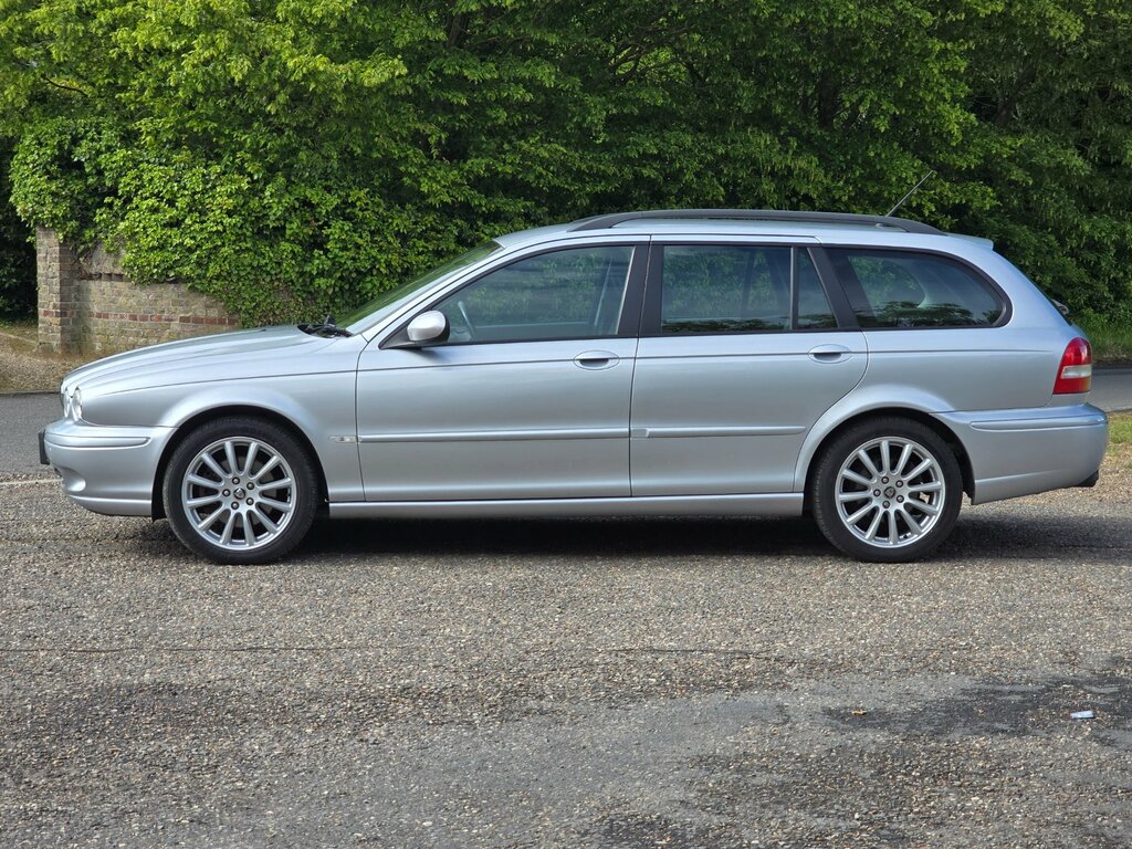 Jaguar X-Type 2.5 V6 Classic Estate Awd Silver #6