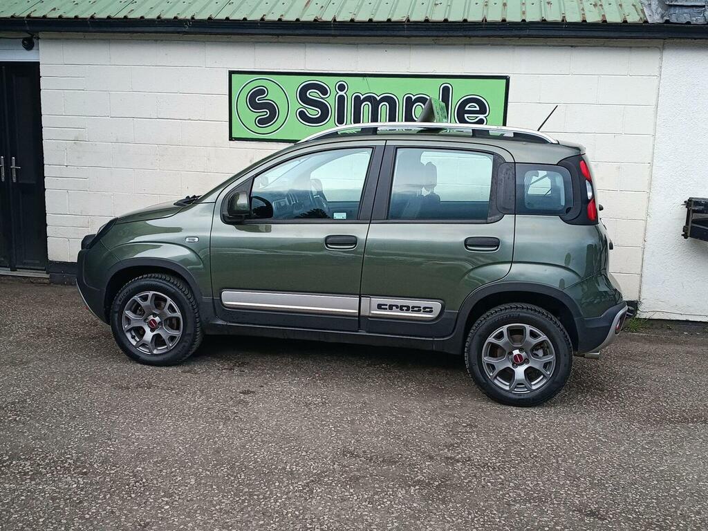 Fiat Panda Hatchback 0.9 Twinair Cross Euro 6 Ss 2018 GL18RNY Green #4