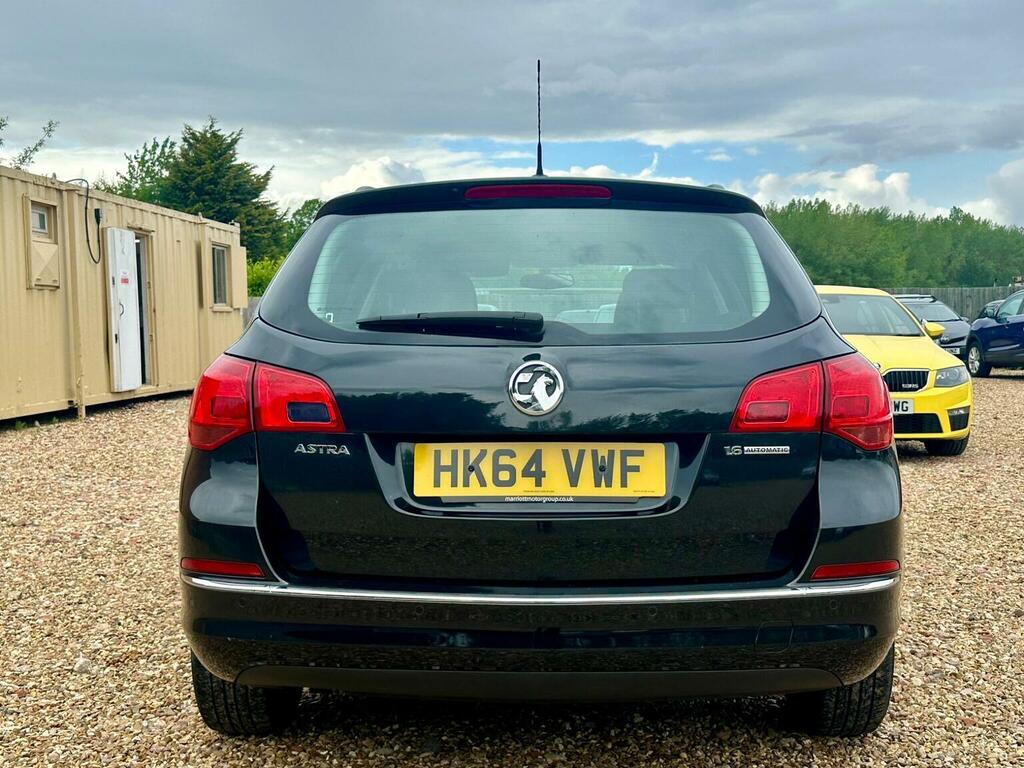 Vauxhall Astra 1.6 16V Design Sports Tourer Euro 5 Black #5